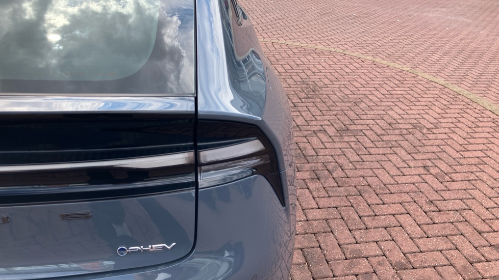 Toyota Prius 2.0 PHEV Design 5dr CVT Hatchback - Image 21