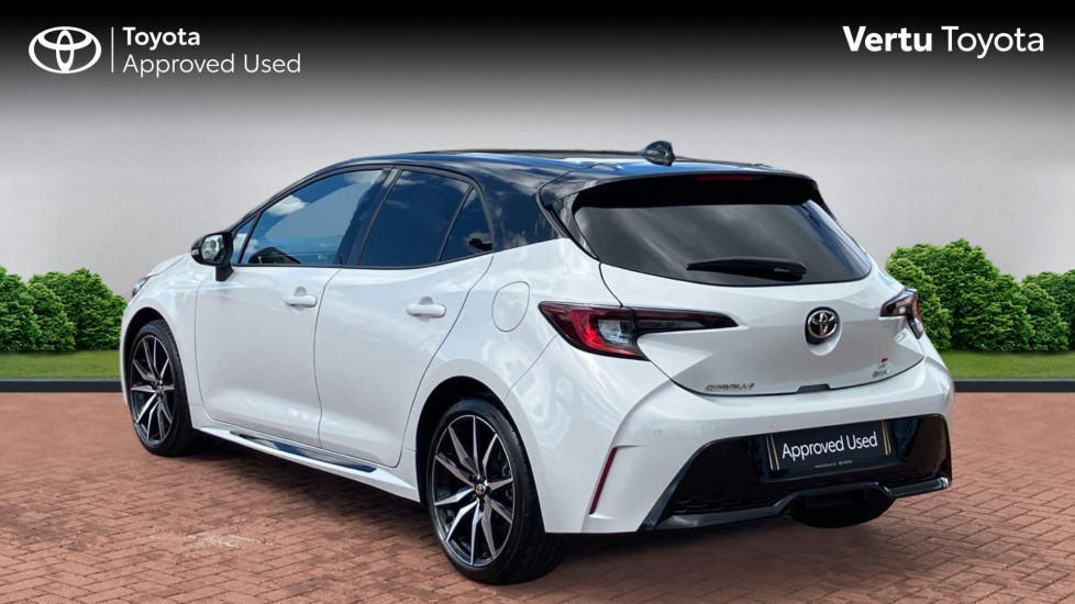 Toyota Corolla 1.8 Hybrid GR Sport 5dr CVT Hybrid Hatchback - Image 4