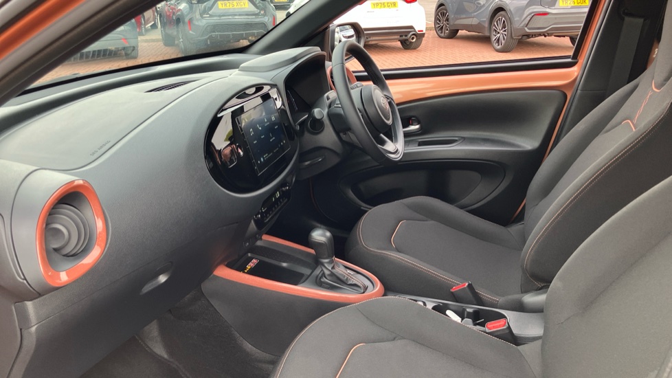 Toyota Aygo X 1.5 Hybrid Design 5dr CVT Hybrid Hatchback - Image 5