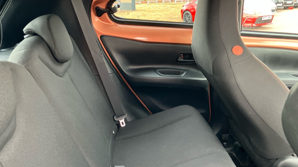 Toyota Aygo X 1.5 Hybrid Design 5dr CVT Hybrid Hatchback - Image 8