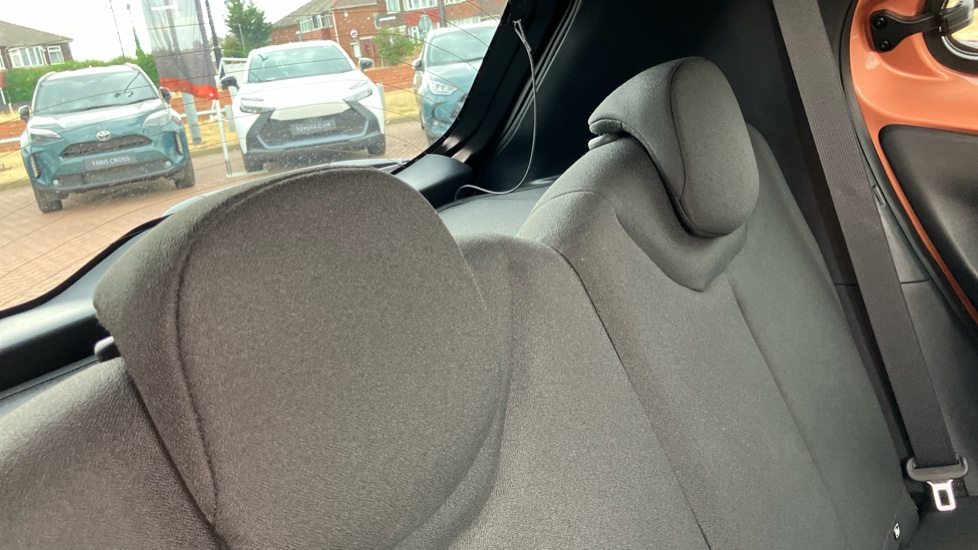 Toyota Aygo X 1.5 Hybrid Design 5dr CVT Hybrid Hatchback - Image 18