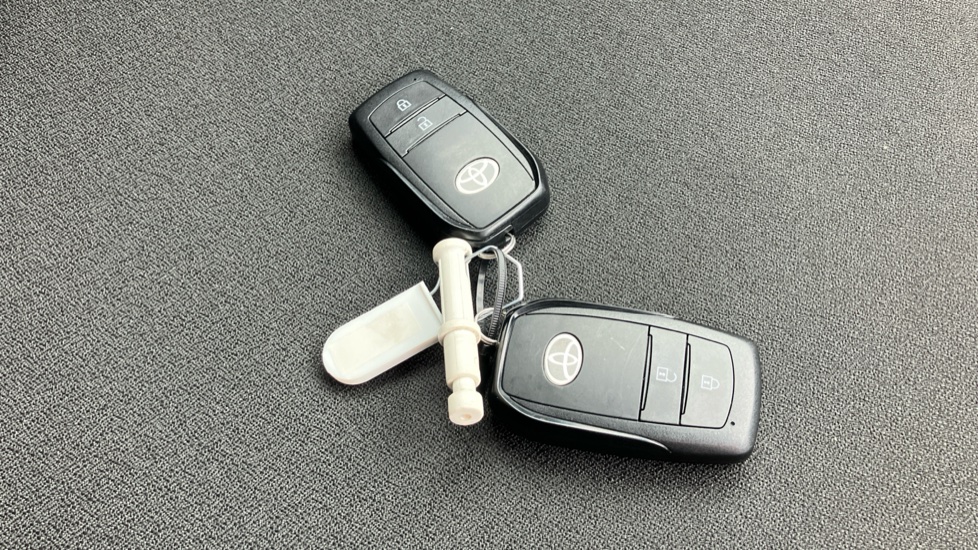 Toyota Aygo X 1.5 Hybrid Design 5dr CVT Hybrid Hatchback - Image 28