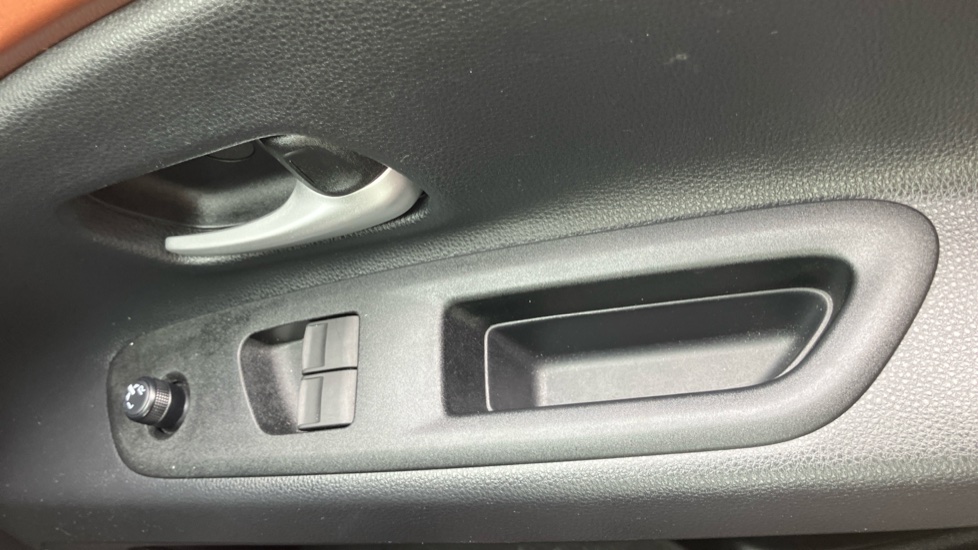 Toyota Aygo X 1.5 Hybrid Design 5dr CVT Hybrid Hatchback - Image 30