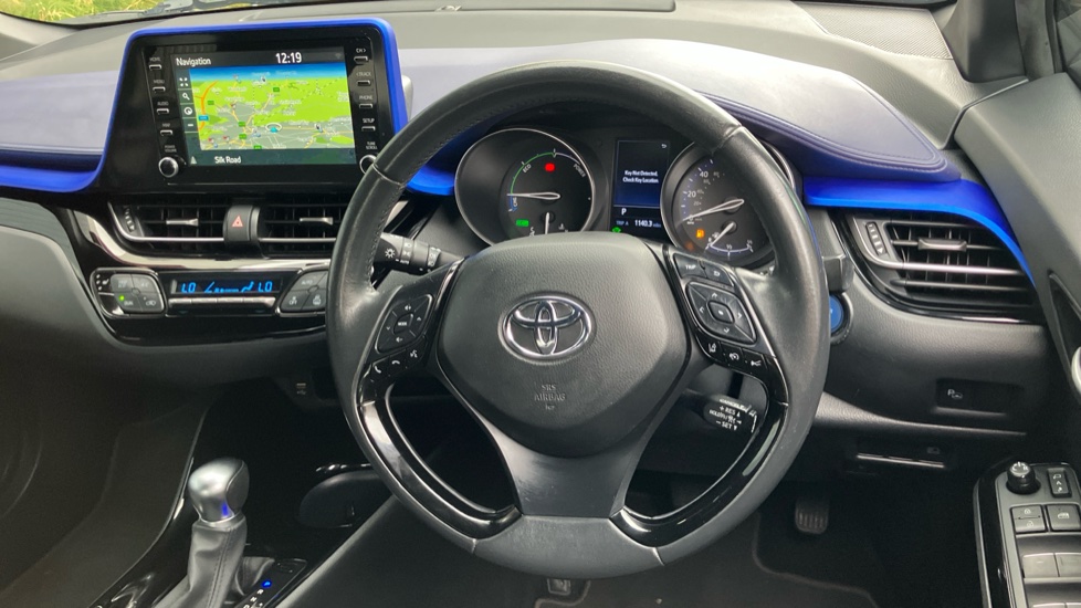 Toyota C-HR 2.0 Hybrid Dynamic 5dr CVT Hybrid Hatchback - Image 7