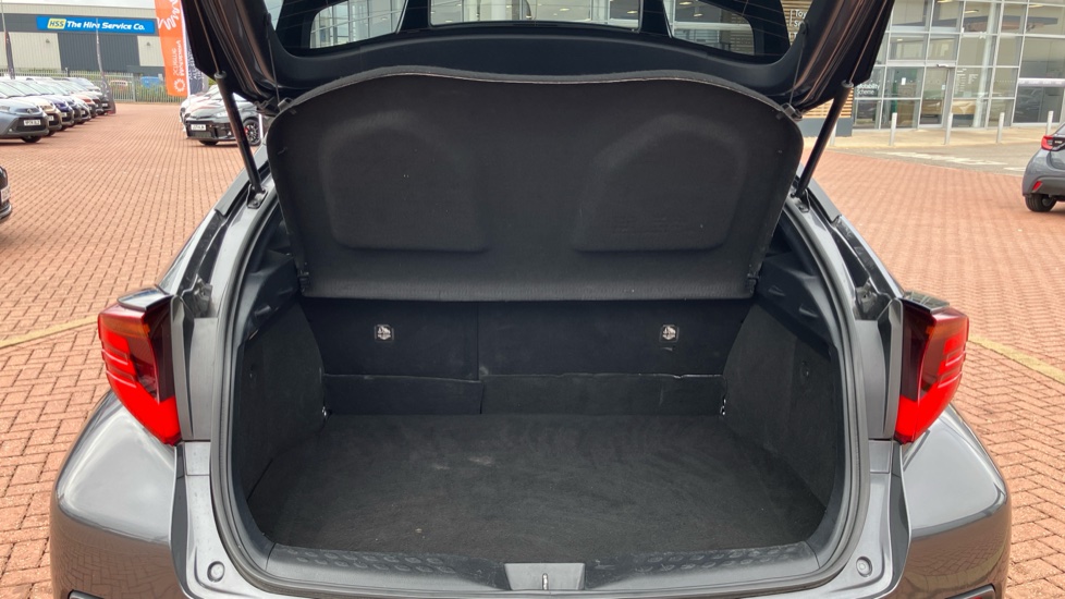 Toyota C-HR 2.0 Hybrid Dynamic 5dr CVT Hybrid Hatchback - Image 13