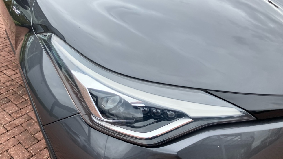Toyota C-HR 2.0 Hybrid Dynamic 5dr CVT Hybrid Hatchback - Image 20
