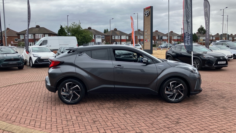 Toyota C-HR 2.0 Hybrid Dynamic 5dr CVT Hybrid Hatchback - Image 43