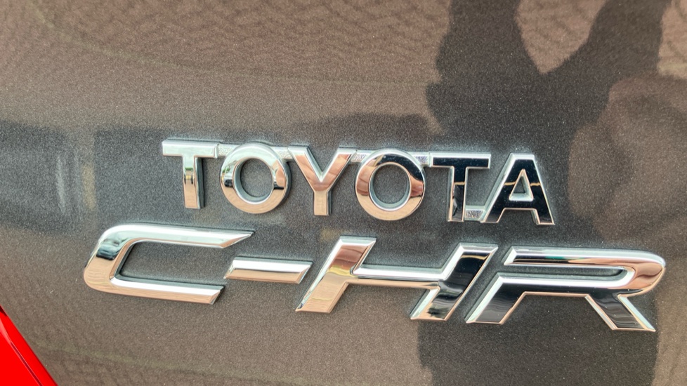 Toyota C-HR 2.0 Hybrid Dynamic 5dr CVT Hybrid Hatchback - Image 51
