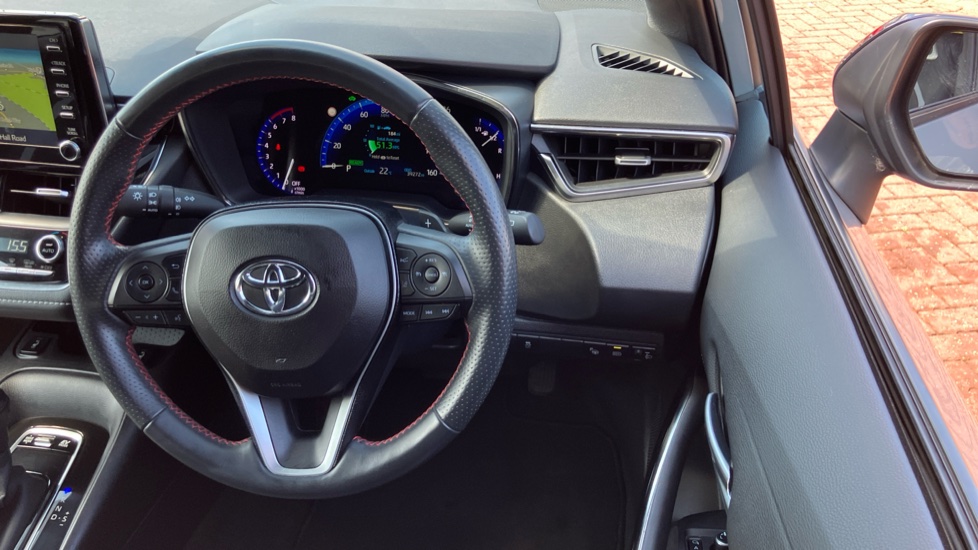 Toyota Corolla 2.0 VVT-i Hybrid GR Sport 5dr CVT Hybrid Hatchback - Image 10