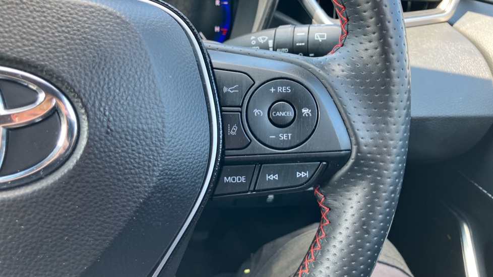 Toyota Corolla 2.0 VVT-i Hybrid GR Sport 5dr CVT Hybrid Hatchback - Image 29