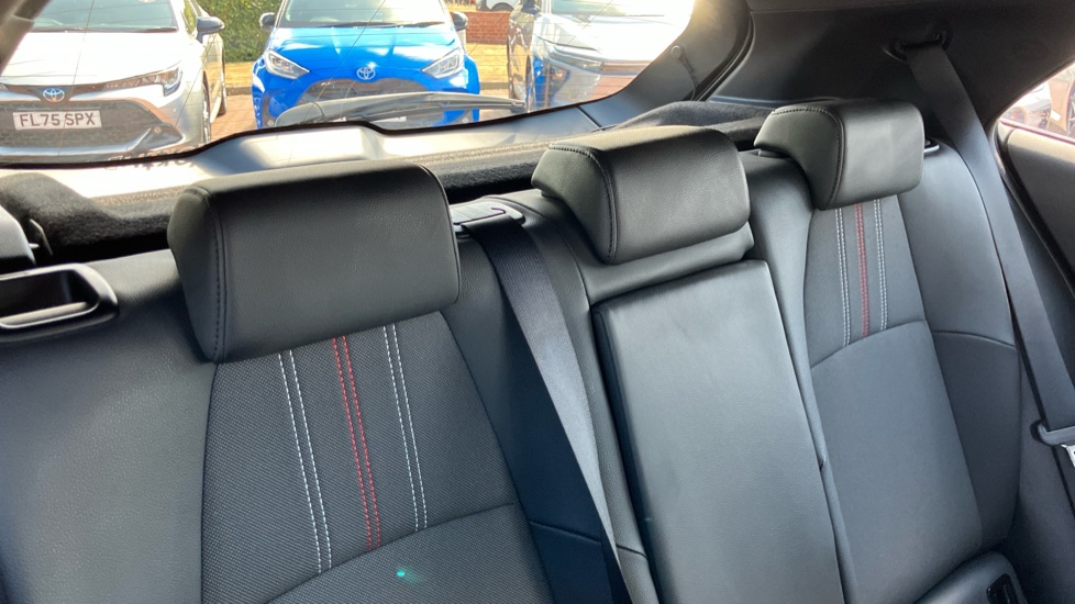 Toyota Corolla 2.0 VVT-i Hybrid GR Sport 5dr CVT Hybrid Hatchback - Image 35