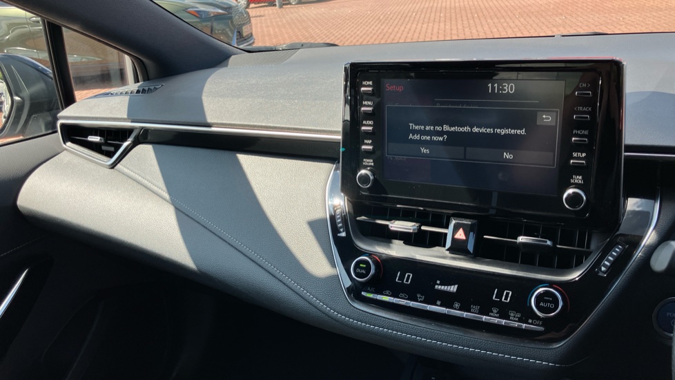 Toyota Corolla 2.0 VVT-i Hybrid GR Sport 5dr CVT Hybrid Hatchback - Image 38