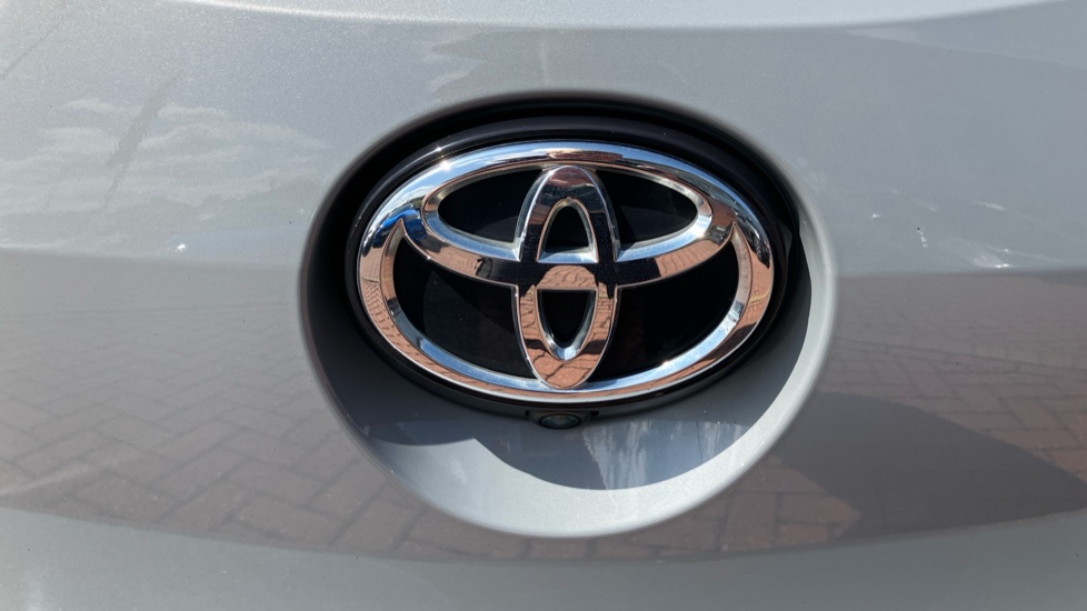 Toyota Corolla 2.0 VVT-i Hybrid GR Sport 5dr CVT Hybrid Hatchback - Image 53
