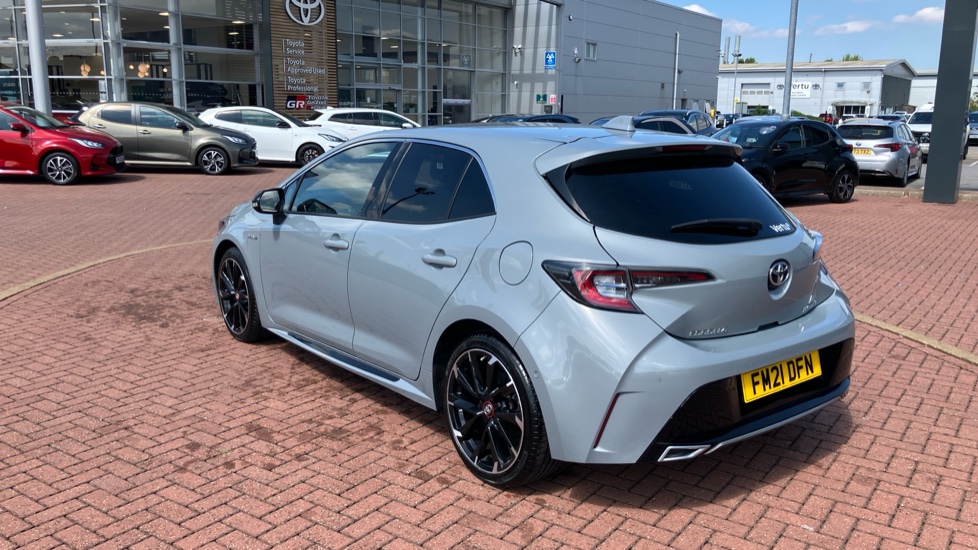 Toyota Corolla 2.0 VVT-i Hybrid GR Sport 5dr CVT Hybrid Hatchback - Image 55