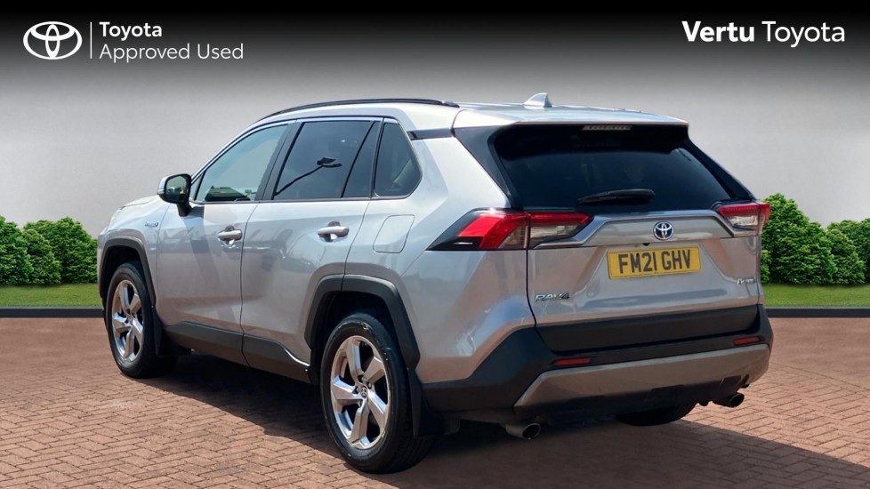 Toyota RAV4 2.5 VVT-i Hybrid Design 5dr CVT 2WD Hybrid Estate - Image 4