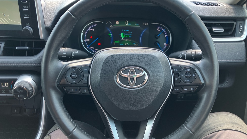 Toyota RAV4 2.5 VVT-i Hybrid Design 5dr CVT 2WD Hybrid Estate - Image 57
