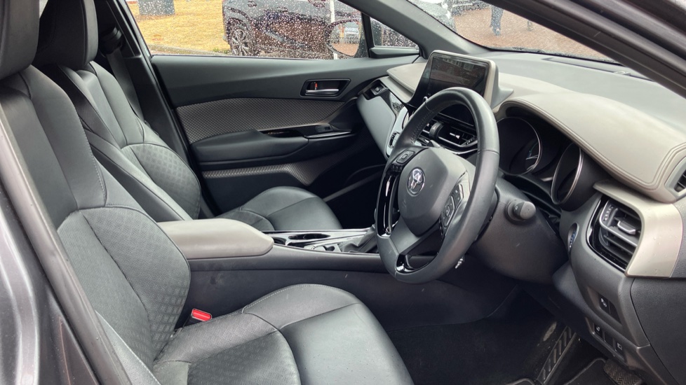 Toyota C-HR 2.0 Hybrid Excel 5dr CVT Hybrid Hatchback - Image 12