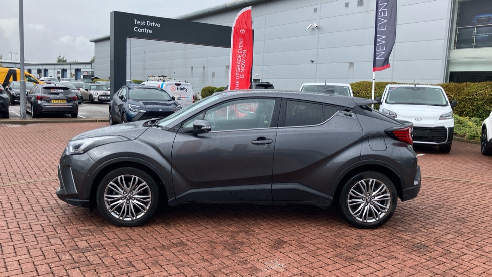 Toyota C-HR 2.0 Hybrid Excel 5dr CVT Hybrid Hatchback - Image 24
