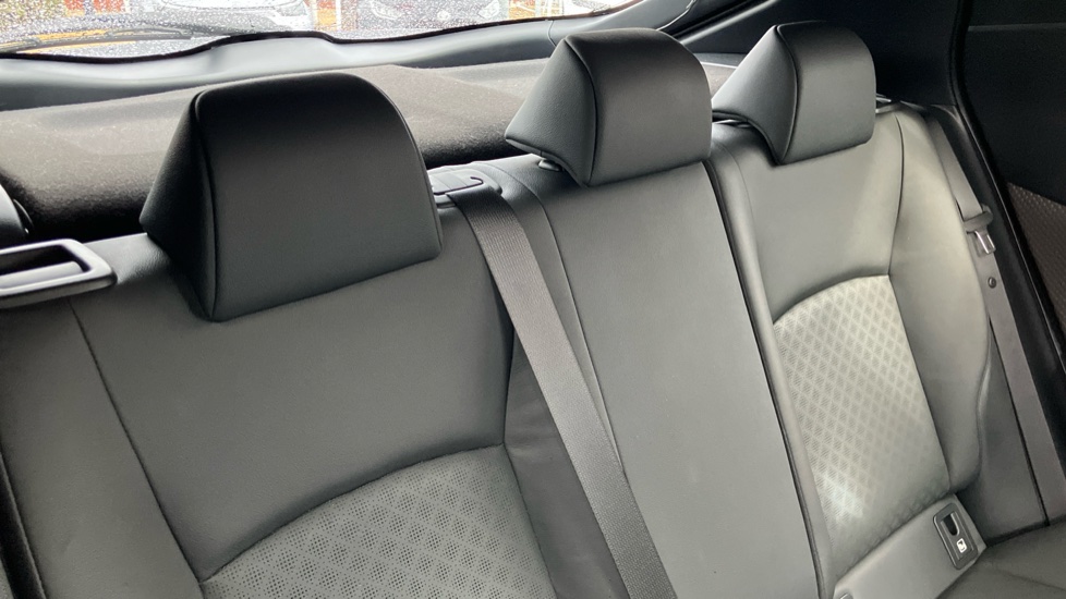Toyota C-HR 2.0 Hybrid Excel 5dr CVT Hybrid Hatchback - Image 36
