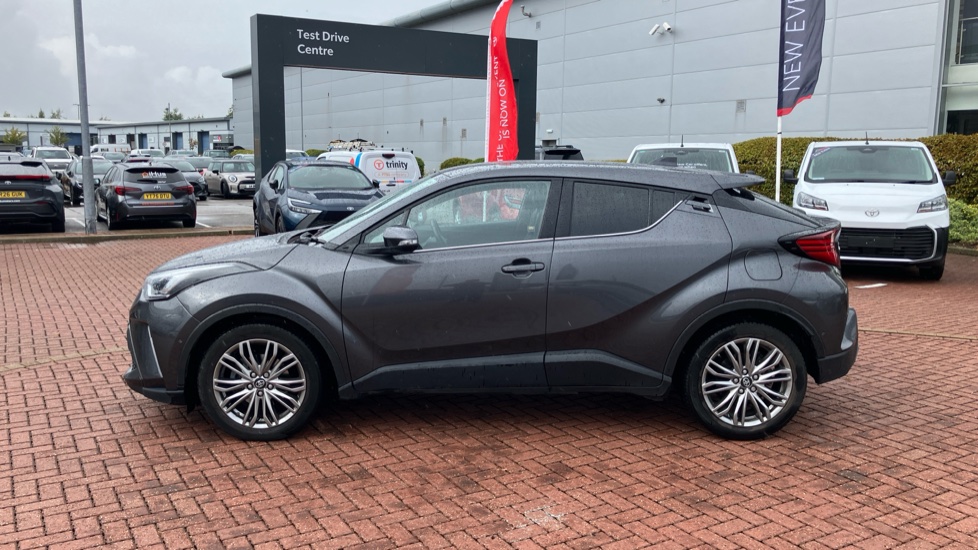 Toyota C-HR 2.0 Hybrid Excel 5dr CVT Hybrid Hatchback - Image 50