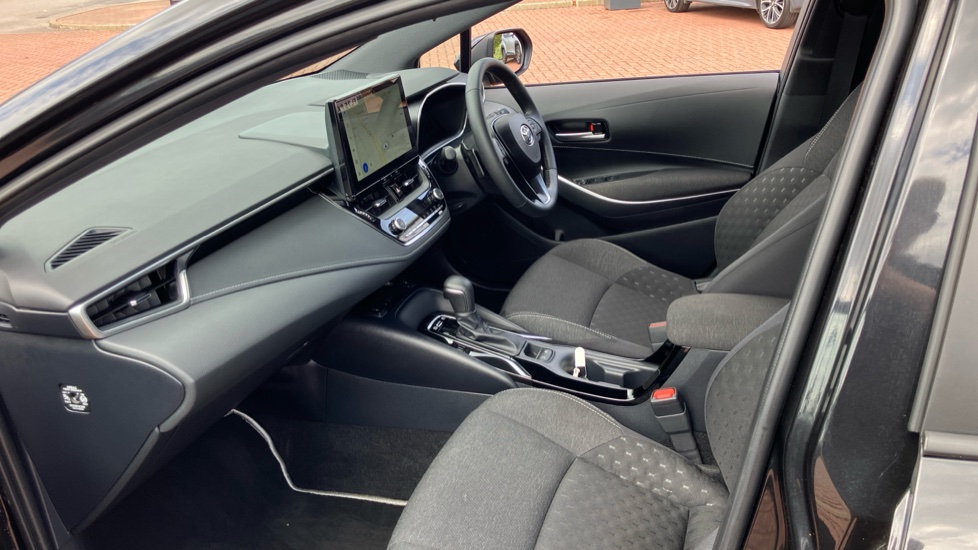 Toyota Corolla 2.0 Hybrid 178 Icon 5dr CVT Hybrid Hatchback - Image 5