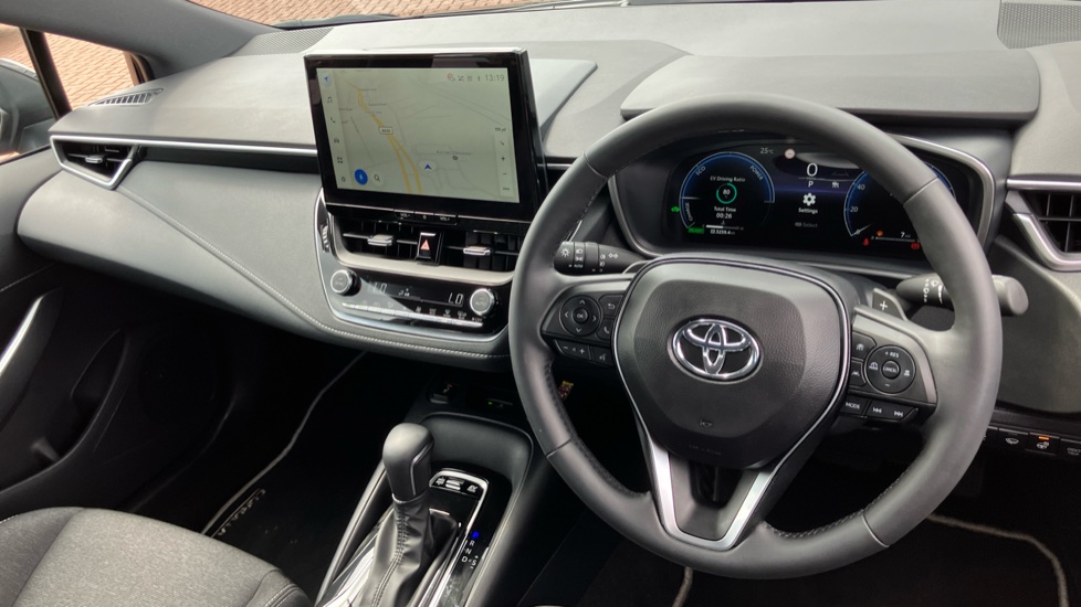Toyota Corolla 2.0 Hybrid 178 Icon 5dr CVT Hybrid Hatchback - Image 6