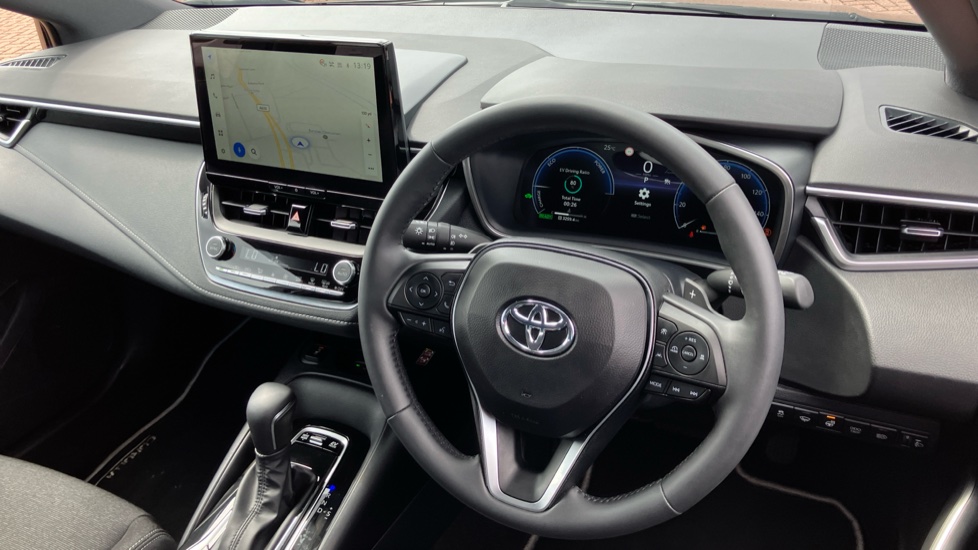 Toyota Corolla 2.0 Hybrid 178 Icon 5dr CVT Hybrid Hatchback - Image 7