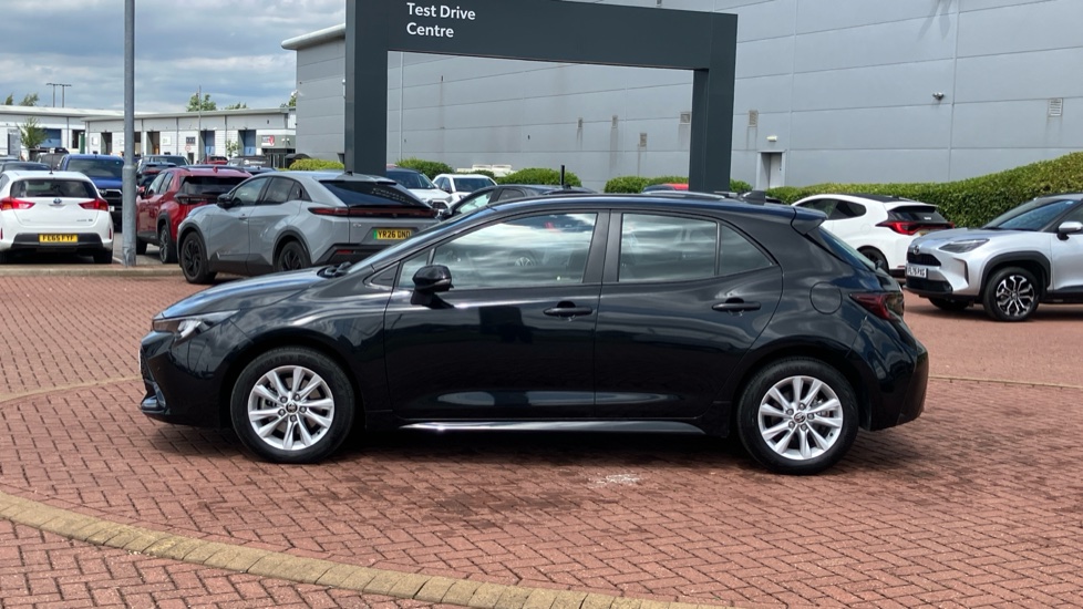 Toyota Corolla 2.0 Hybrid 178 Icon 5dr CVT Hybrid Hatchback - Image 24