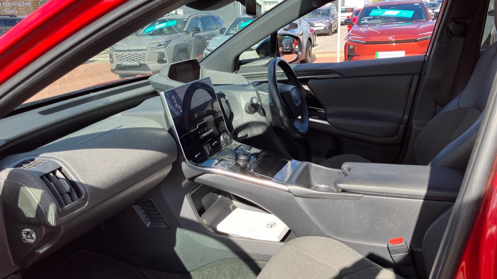 Toyota bZ4X 150kW Motion 71.4kWh 5dr Auto Electric Hatchback - Image 5
