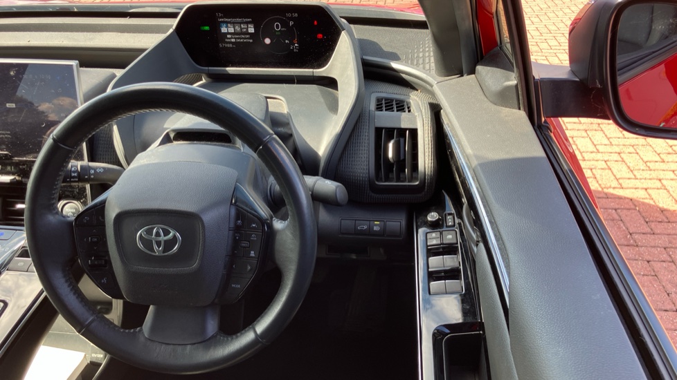 Toyota bZ4X 150kW Motion 71.4kWh 5dr Auto Electric Hatchback - Image 10
