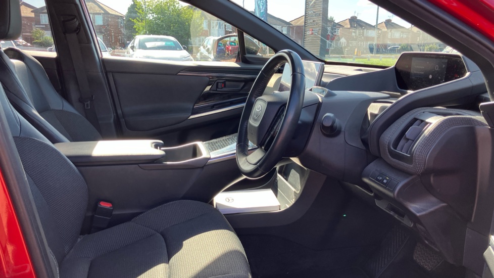 Toyota bZ4X 150kW Motion 71.4kWh 5dr Auto Electric Hatchback - Image 12