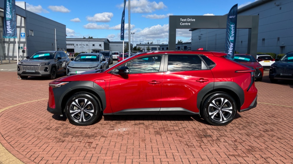 Toyota bZ4X 150kW Motion 71.4kWh 5dr Auto Electric Hatchback - Image 24