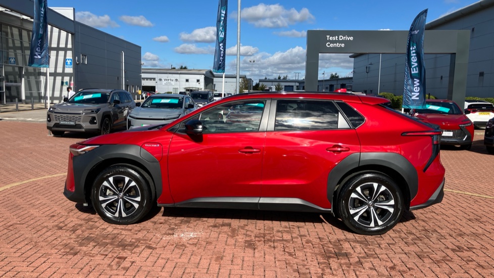 Toyota bZ4X 150kW Motion 71.4kWh 5dr Auto Electric Hatchback - Image 40