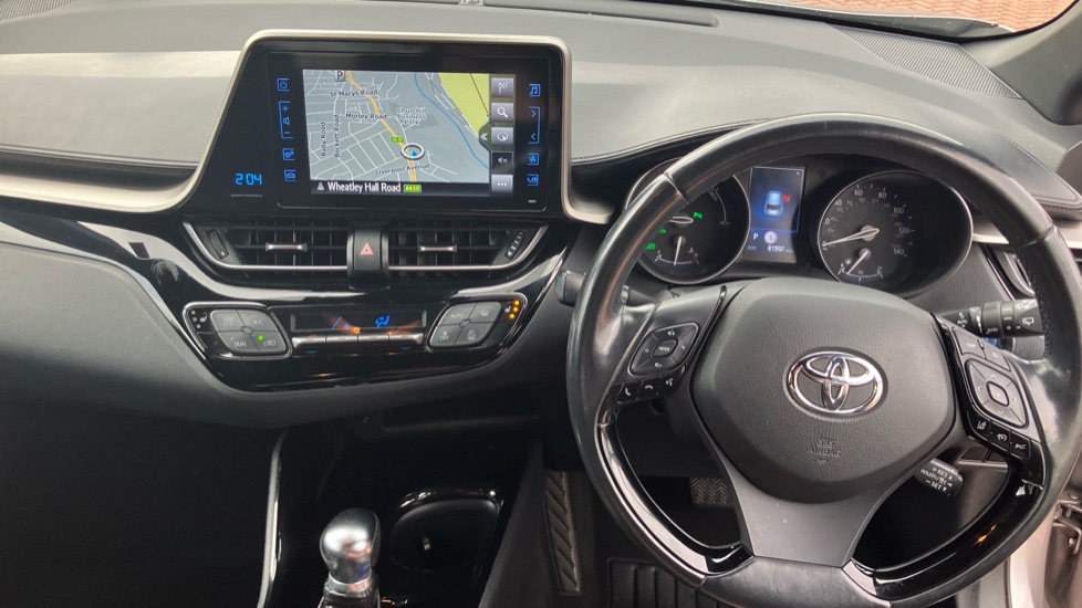 Toyota C-HR 1.8 Hybrid Dynamic 5dr CVT Hybrid Hatchback - Image 6