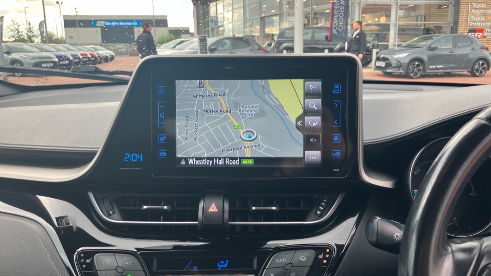 Toyota C-HR 1.8 Hybrid Dynamic 5dr CVT Hybrid Hatchback - Image 9