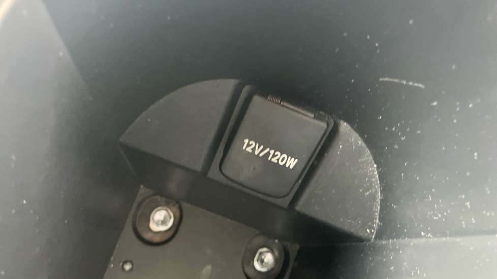 Toyota C-HR 1.8 Hybrid Dynamic 5dr CVT Hybrid Hatchback - Image 35