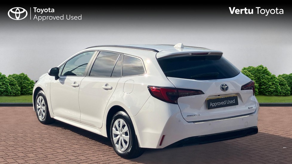 Toyota Corolla Petrol 1.8 VVT-i Hybrid Commercial Auto - Image 4