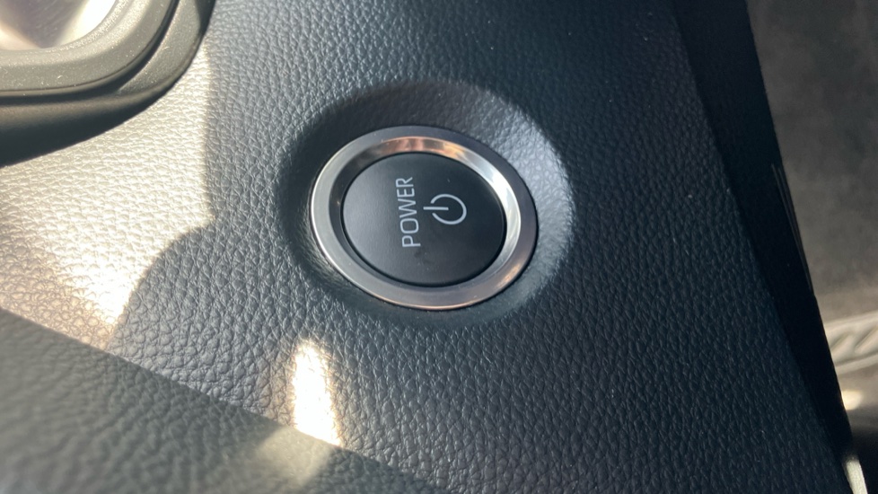 Toyota Corolla Petrol 1.8 VVT-i Hybrid Commercial Auto - Image 16
