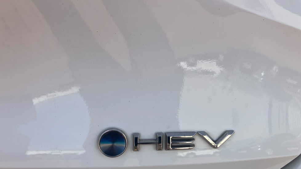 Toyota Corolla Petrol 1.8 VVT-i Hybrid Commercial Auto - Image 49
