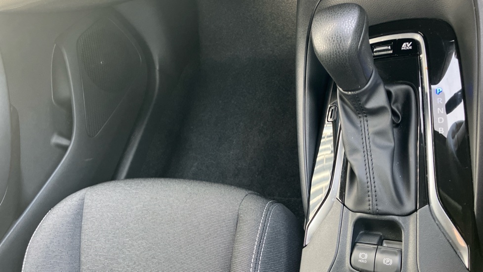 Toyota Corolla Petrol 1.8 VVT-i Hybrid Commercial Auto - Image 57