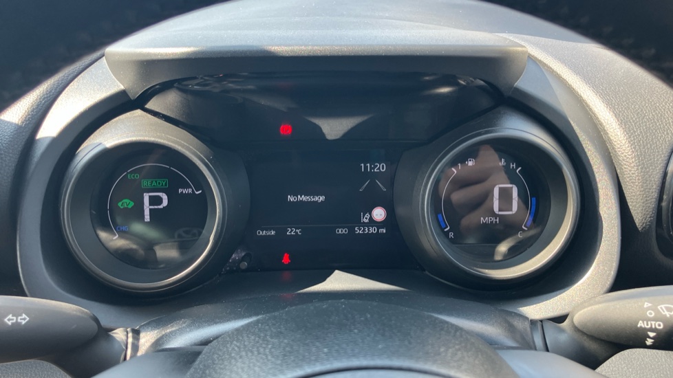 Toyota Yaris 1.5 Hybrid Design 5dr CVT Hybrid Hatchback - Image 11
