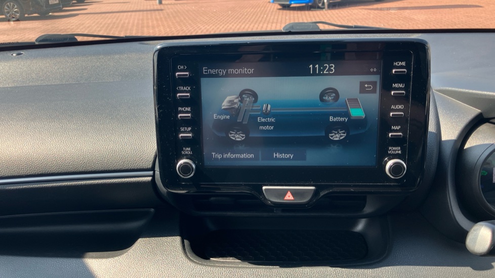 Toyota Yaris 1.5 Hybrid Design 5dr CVT Hybrid Hatchback - Image 39