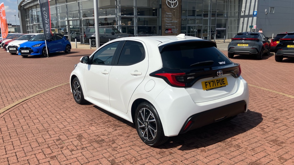 Toyota Yaris 1.5 Hybrid Design 5dr CVT Hybrid Hatchback - Image 44