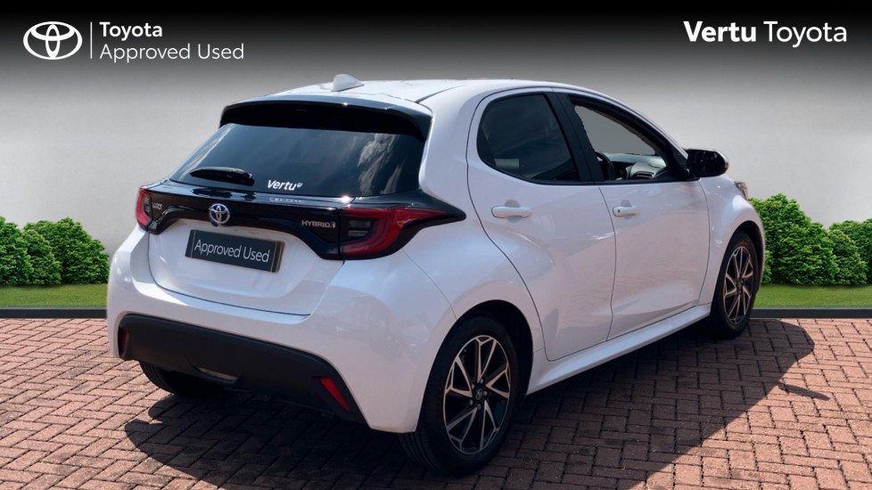 Toyota Yaris 1.5 Hybrid Design 5dr CVT Hybrid Hatchback - Image 2