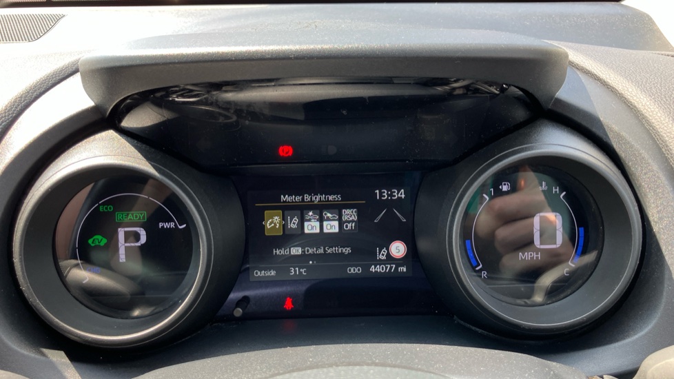 Toyota Yaris 1.5 Hybrid Design 5dr CVT Hybrid Hatchback - Image 11