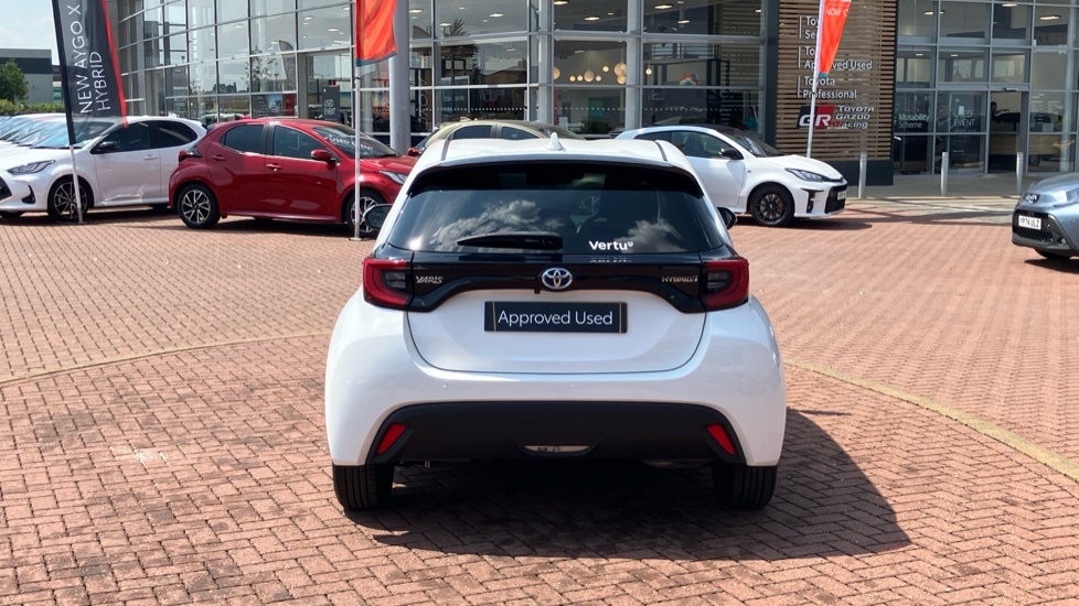 Toyota Yaris 1.5 Hybrid Design 5dr CVT Hybrid Hatchback - Image 26