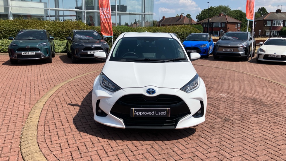 Toyota Yaris 1.5 Hybrid Design 5dr CVT Hybrid Hatchback - Image 43