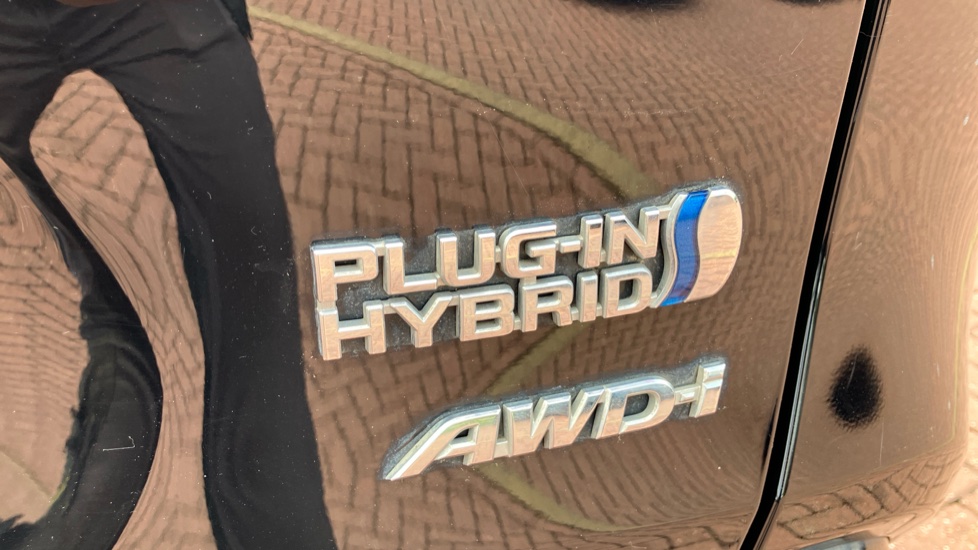 Toyota RAV4 2.5 PHEV Design 5dr CVT Estate - Image 56