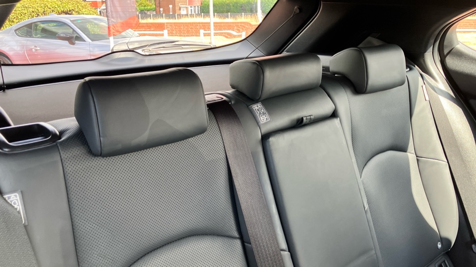 Lexus UX 250h 2.0 Takumi 5dr CVT Hybrid Hatchback - Image 36