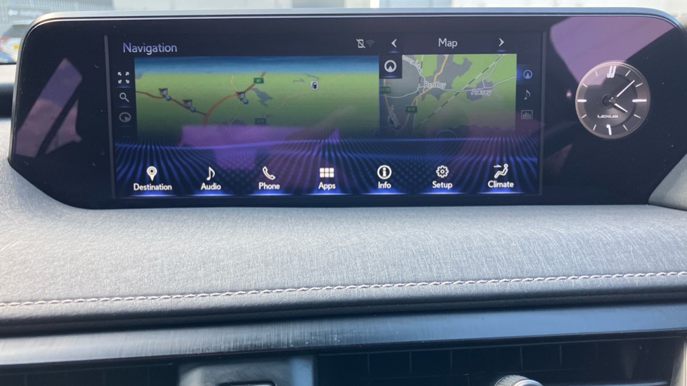 Lexus UX 250h 2.0 Takumi 5dr CVT Hybrid Hatchback - Image 41